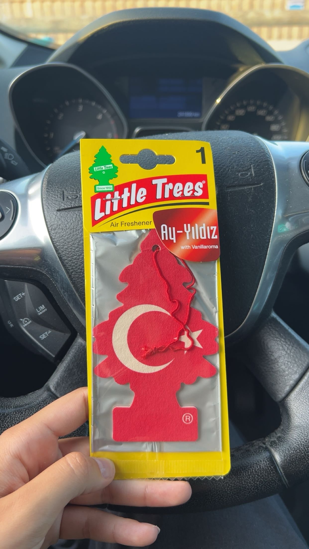 Auto désodorisant (Turkish version) prix différent